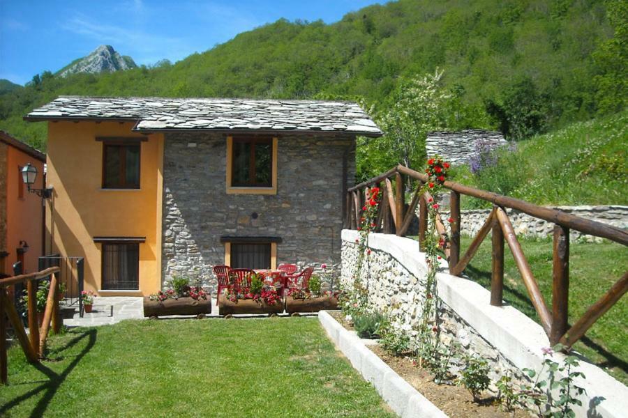 Borgo Delle Panie Careggine Exterior foto